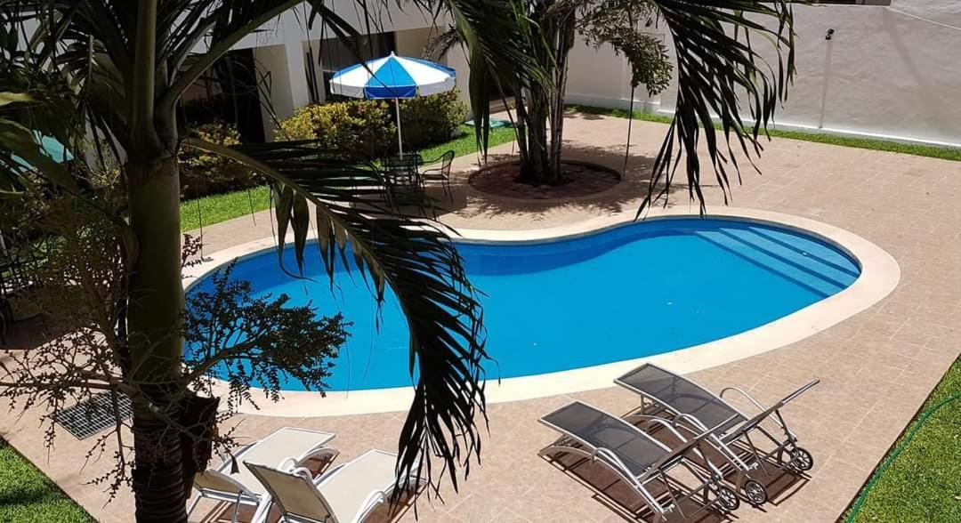 Hotel Holly Mérida Buitenkant foto