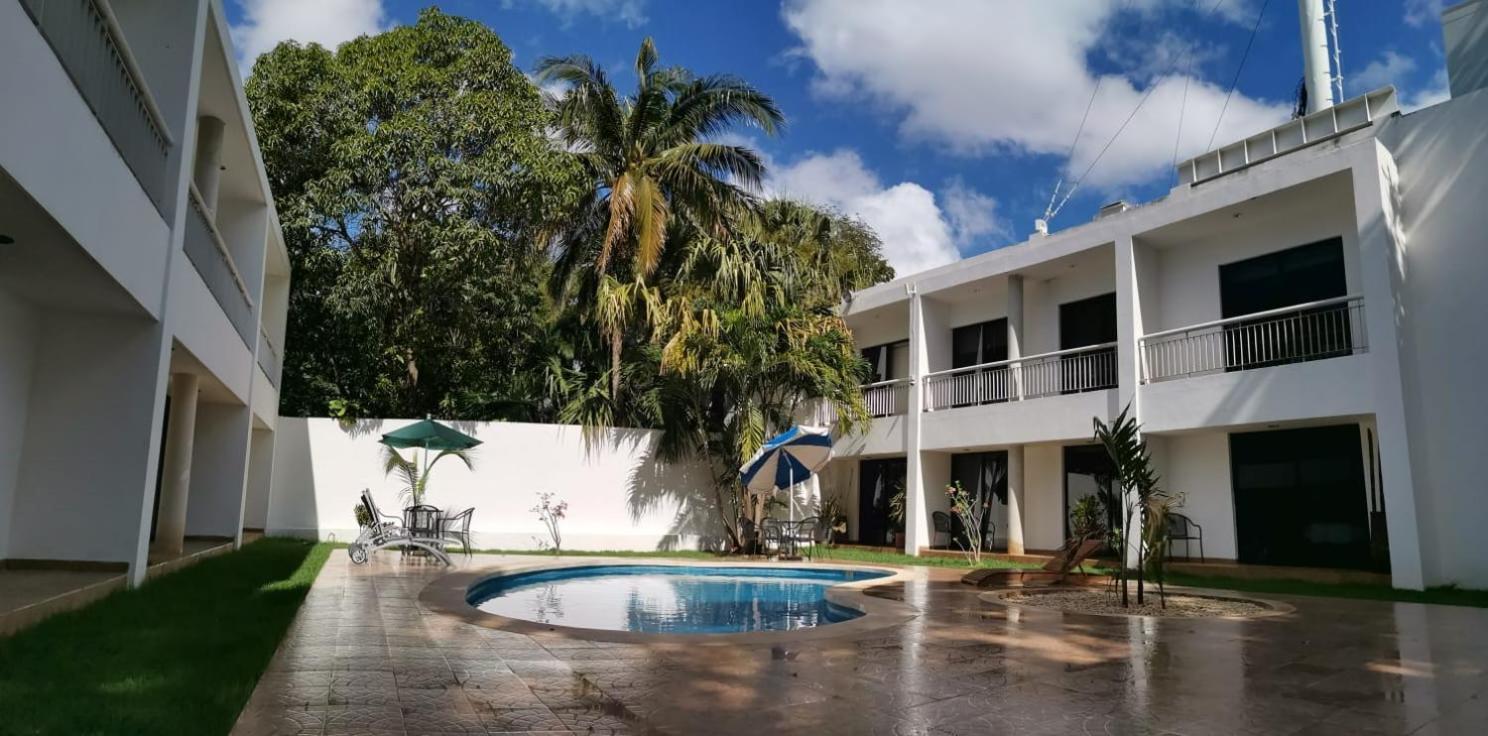 Hotel Holly Mérida Buitenkant foto