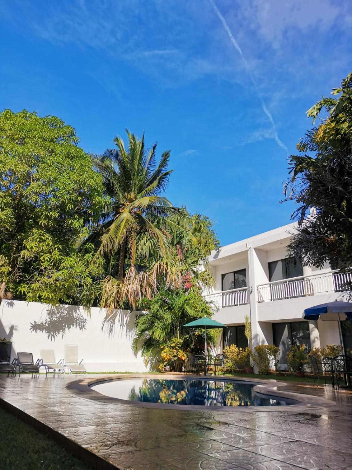 Hotel Holly Mérida Buitenkant foto